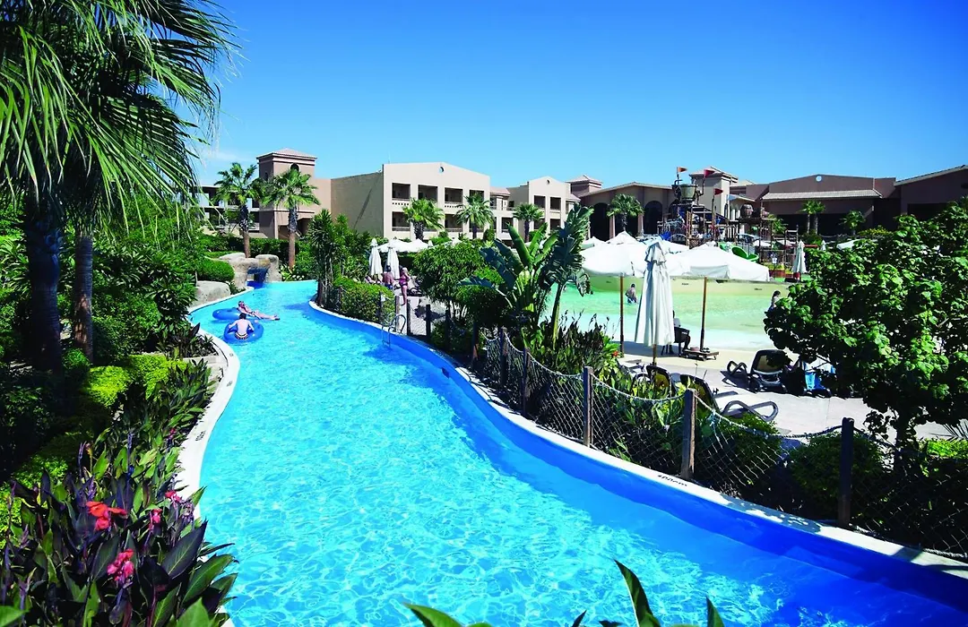 Coral Sea Aqua Club Resort-1